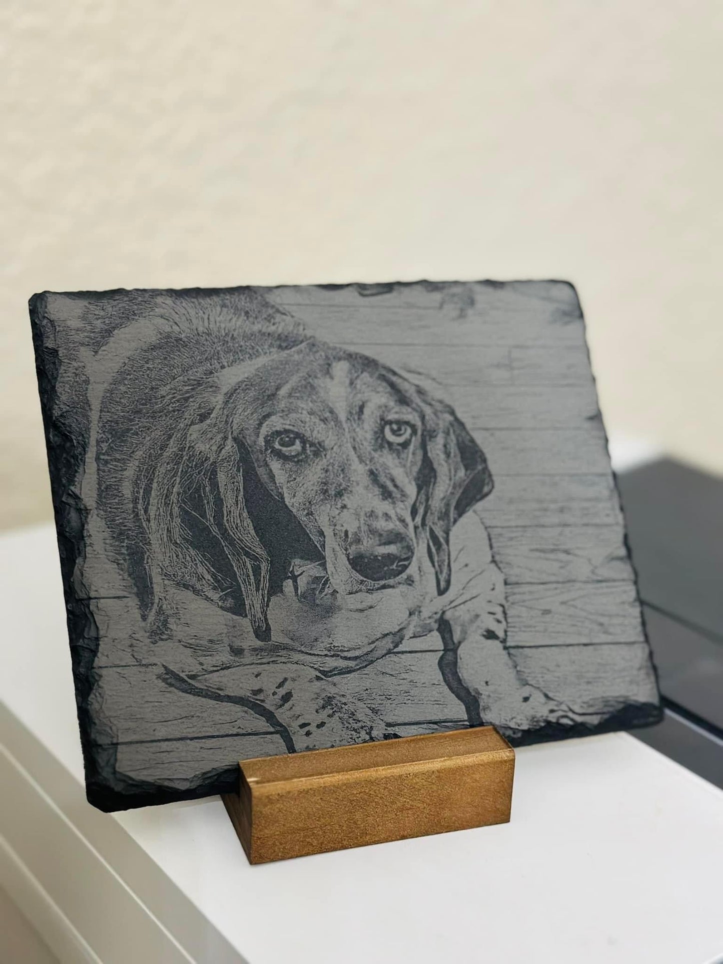 Slate Pet Portrait with Stand